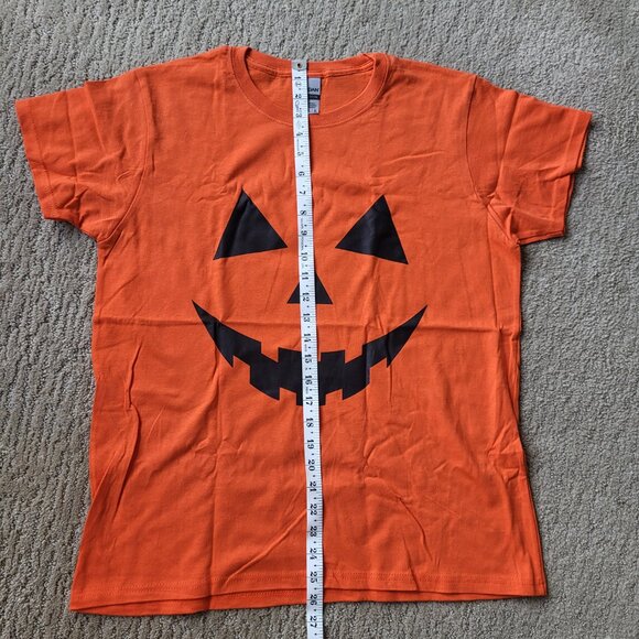 Women's Halloween Pumpkin Face T-Shirt - Size L - NWOT - Gildan - Picture 5 of 6